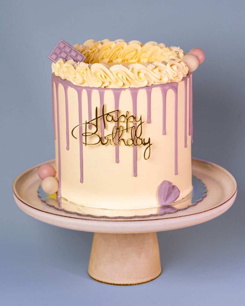 recette layer cake coupé montrant les couches intérieures